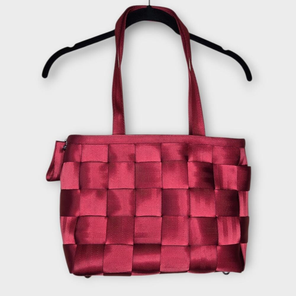 Harveys Seatbelt Bag Red Checkered Tote Zip Top Medium Vegan Shoulder Bag